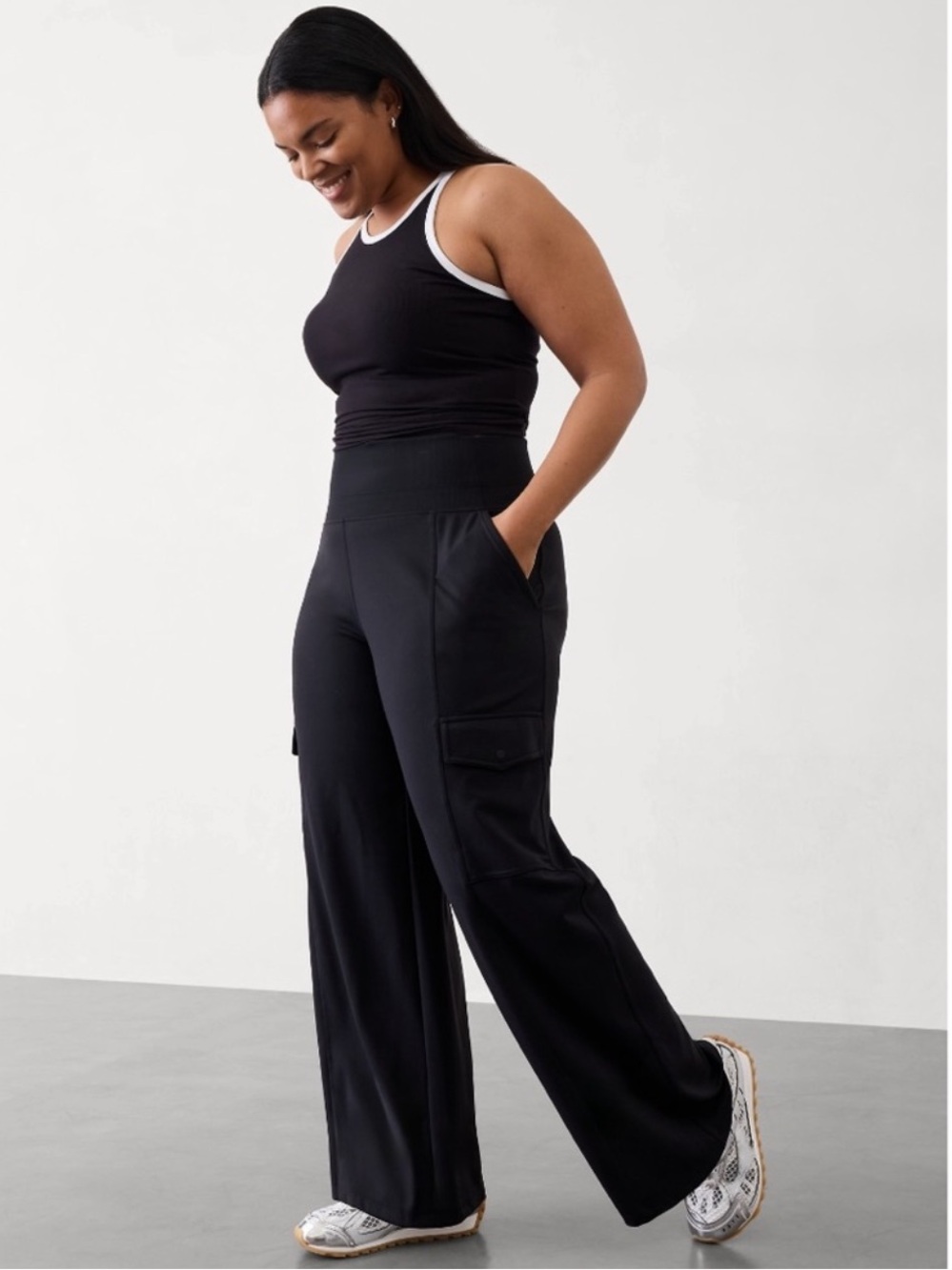 ATHLETA Venice Cargo Wide Leg Pants in black